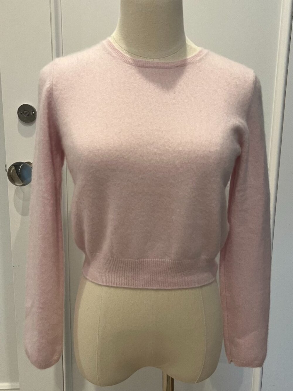 Baby Pink Allude Cropped Cashmere Sweater Size Small